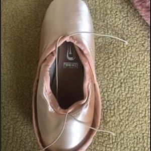 Brand New Freed 4.5xx classic pro 90, castle maker